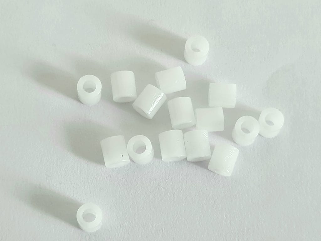 2.6x5x5mm unthreaded spacers (Polyamide) StacksKB