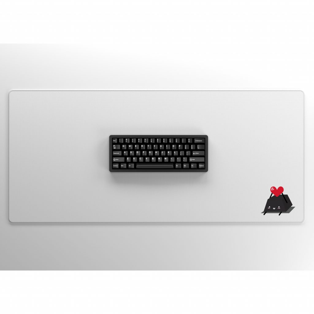 Keycap Buddy Heart Keycap on White with Keyboard