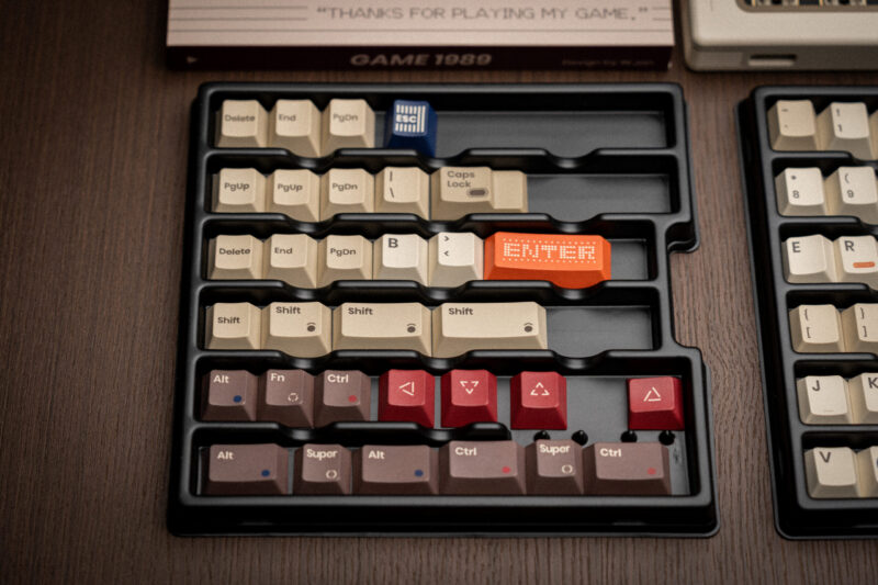 80Retros GAME 1989 Cherry Profile Keycap Set (184 key) - Image 12