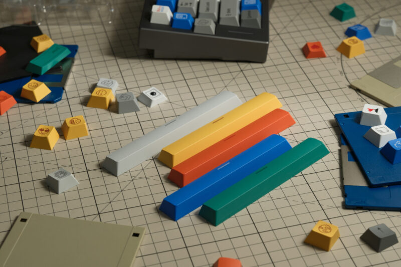 80Retros x Click Win 1998 Cherry Profile Keycap Set (228-Key) - Image 16
