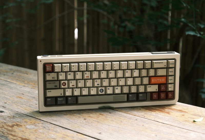 80Retros x Click Inc GB 65 65% Keyboard Group Buy