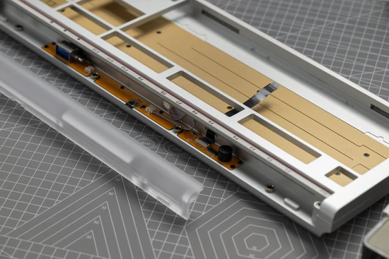 Class 100 Extras [Group Buy]